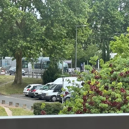 Ravissant T3 Avec Terrasse A 100m Du Tram D * Ле-Буска